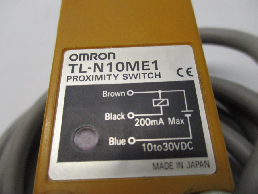 OMRON TL-N10ME1 10-30VDC UNMP