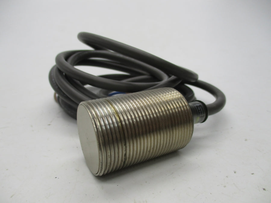 OMRON E2EY-X8C1 12-24VDC UNMP