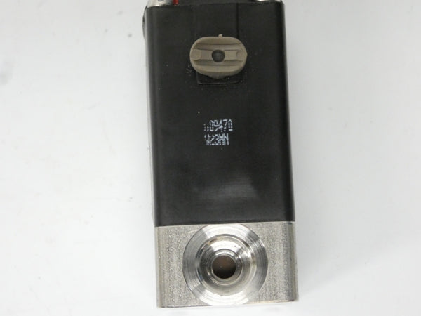 BURKERT 0330A5/32FKMSS 00457693 24VDC 72PSI NSNP