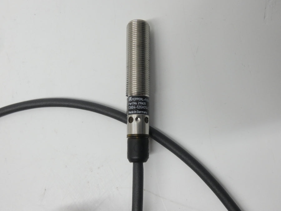 PEPPERL+FUCHS CBB4-12GH70-E2 210620 NSMP