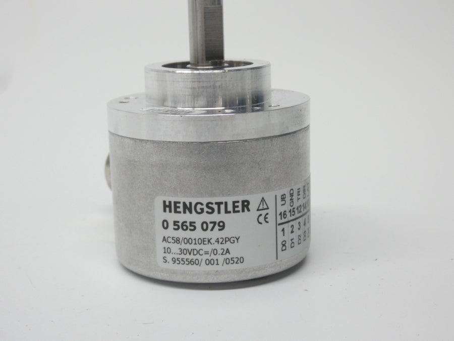 HENGSTLER 0565079 AC58/0010EK.42PGY 10-30VDC 0.2A NSMP