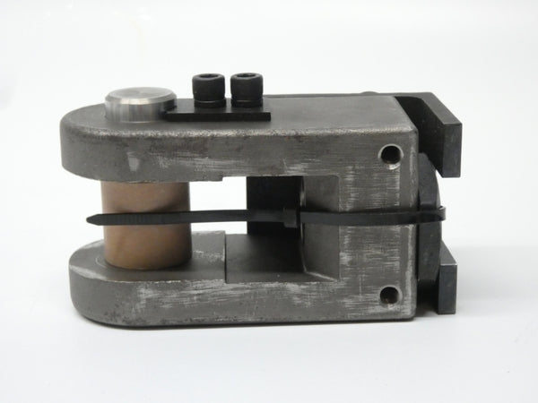 UNIVERSAL STANDARD 56ZM-5167-8 NSNP