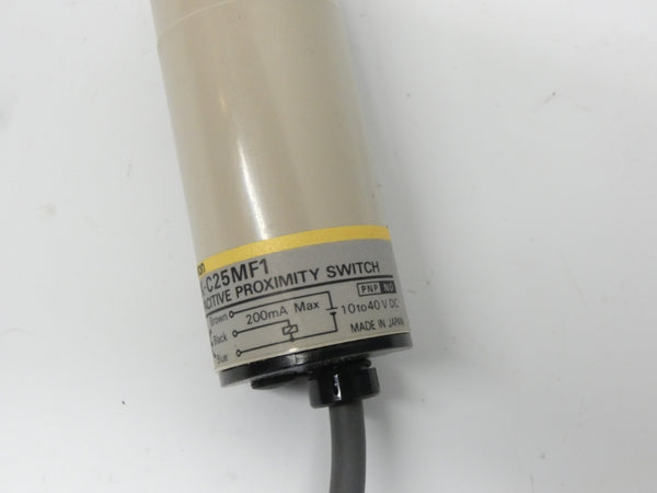 OMRON E2K-C25MF1 10-40VDC NSMP