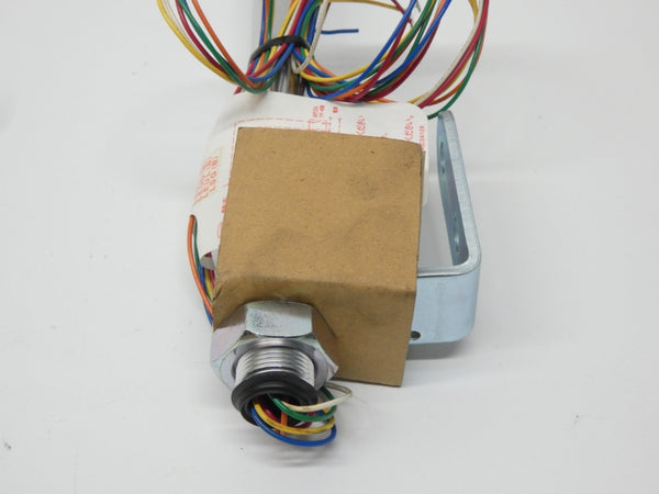SCHNEIDER ELECTRIC LEUT-24 24VAC/DC NSNP