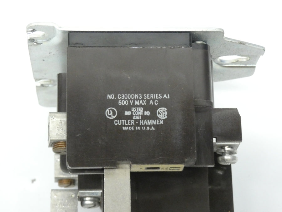 CUTLER-HAMMER C300DN3 SER. A1 600VAC NSNP