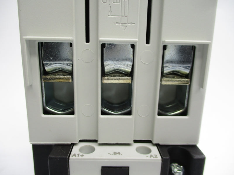SIEMENS 3RT1044-1BB44-3MA0 24VDC 10A NSMP