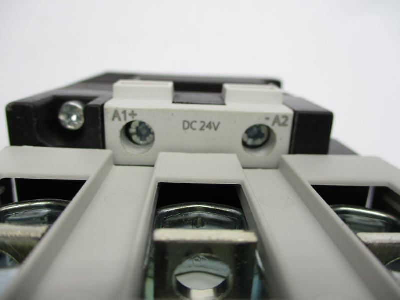 SIEMENS 3RT1044-1BB44-3MA0 24VDC 10A NSMP