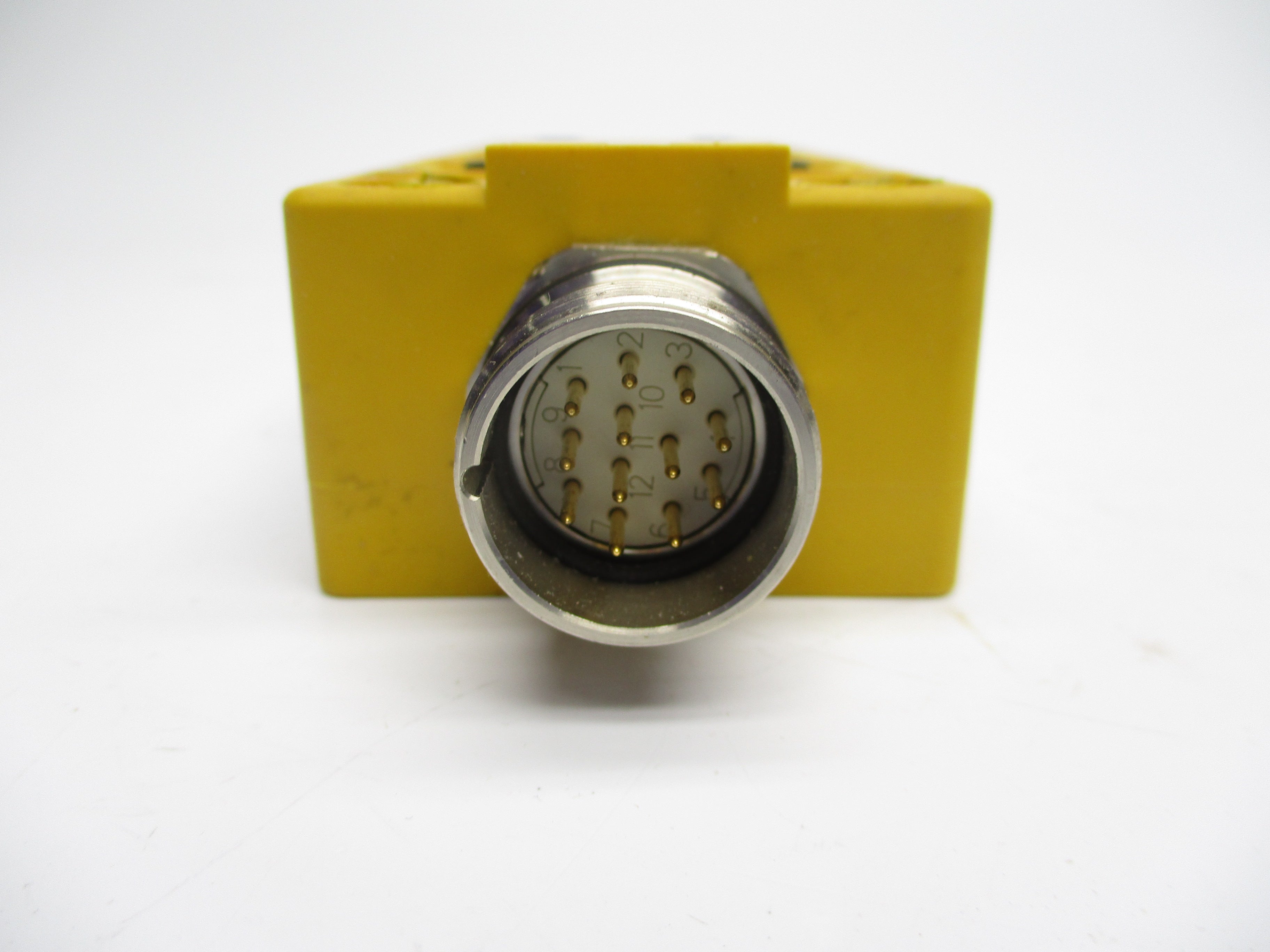 TURCK VB80-P7X9-CS12 U7032 10-48VDC 5A NSMP