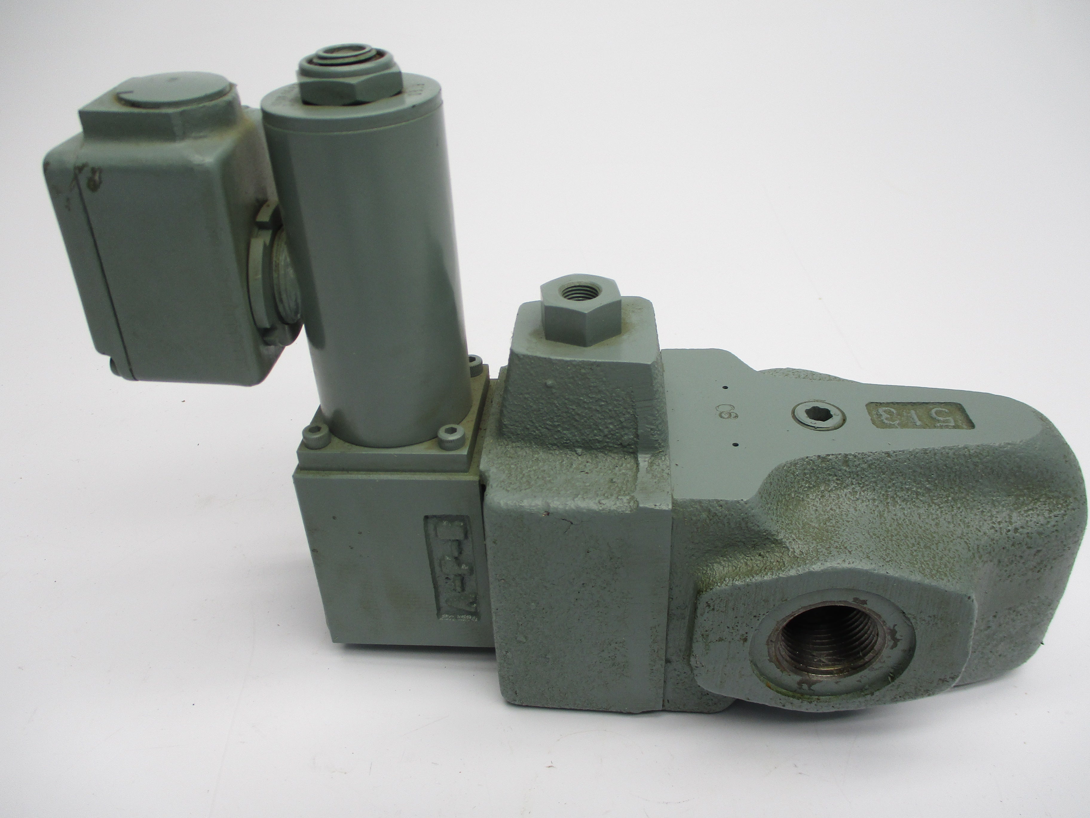 YUKEN BST-06-B0-A100-3390 UNMP