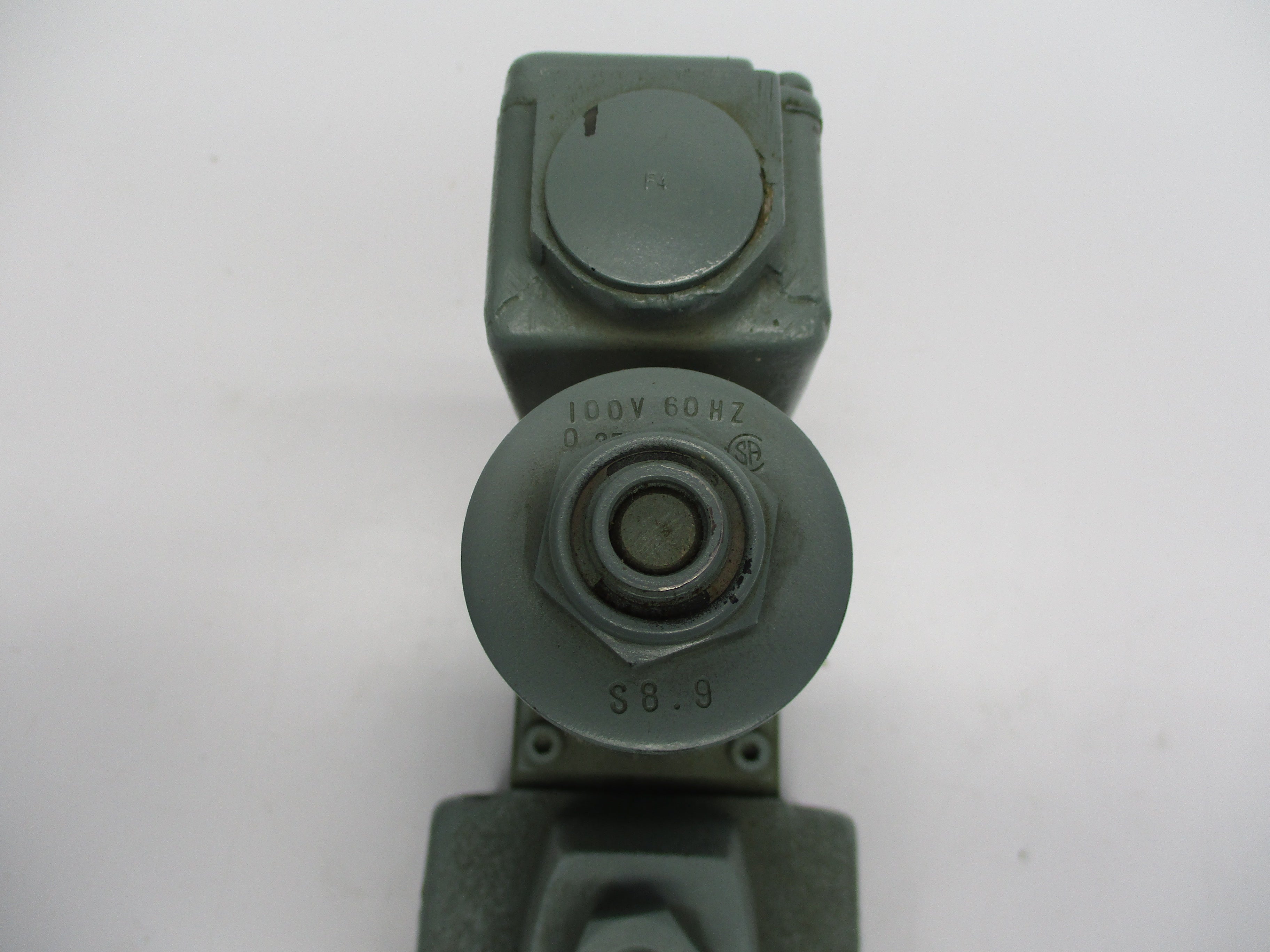YUKEN BST-06-B0-A100-3390 UNMP