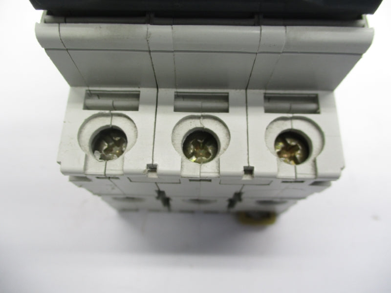 MERLIN GERIN 24468 480VAC 16A UNMP