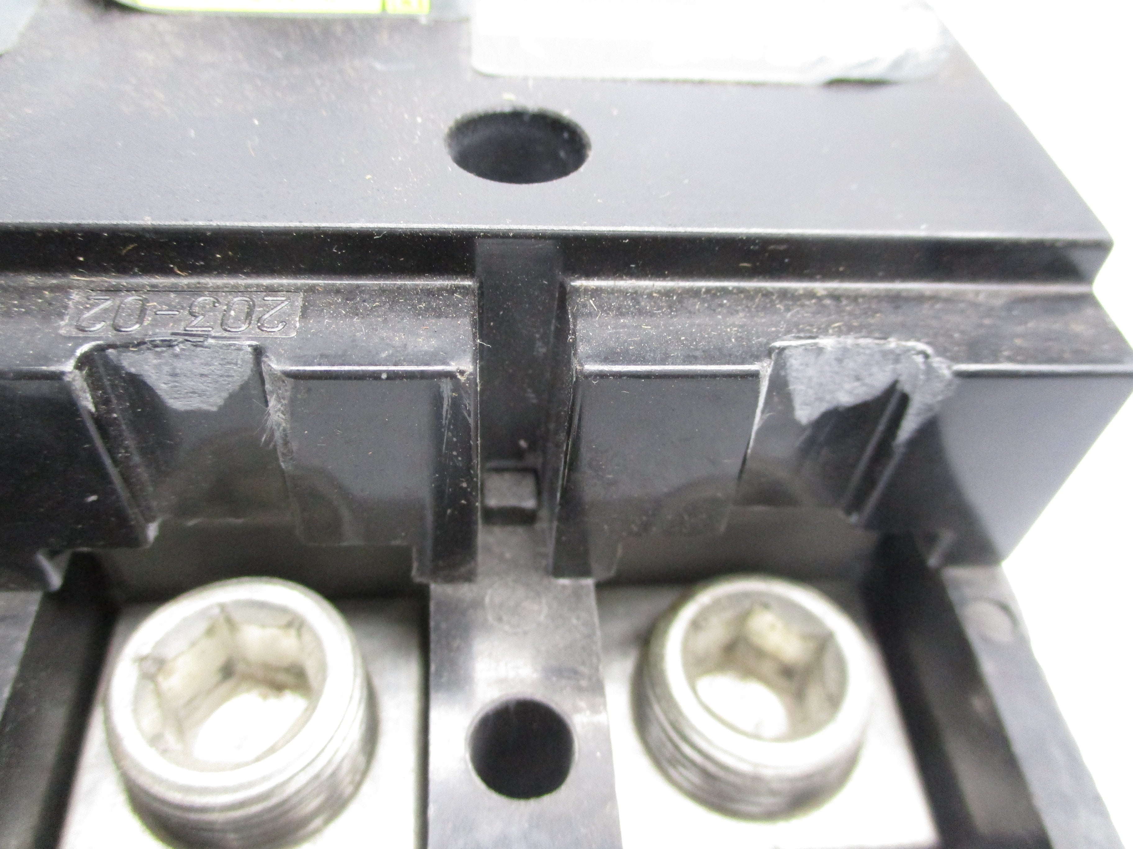 SQUARE D QBL32200 240V 200A (AS PICTURED) UNMP