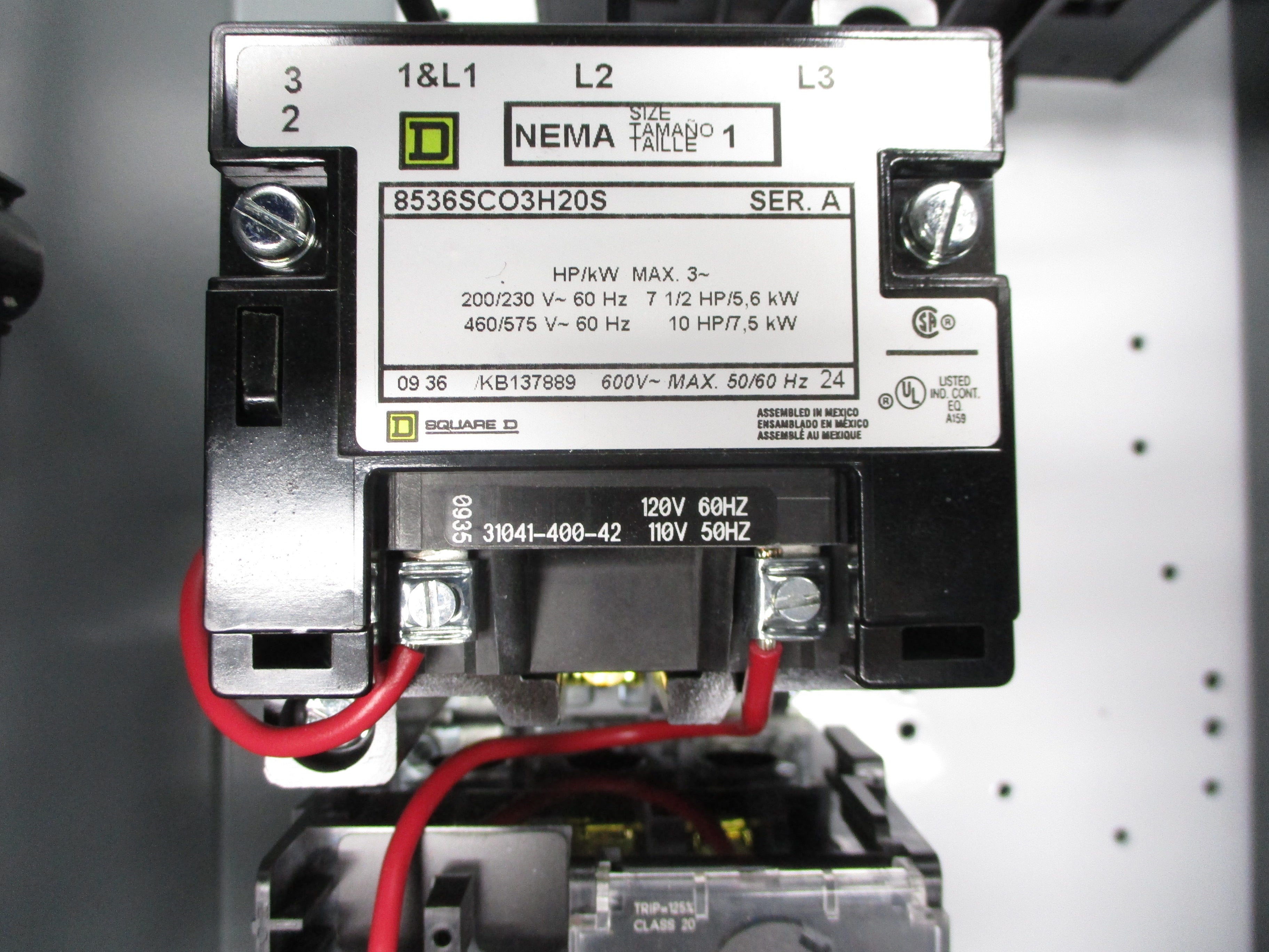 SQUARE D 8538SCA44V02H20S SER. D 575V 30A NSMP