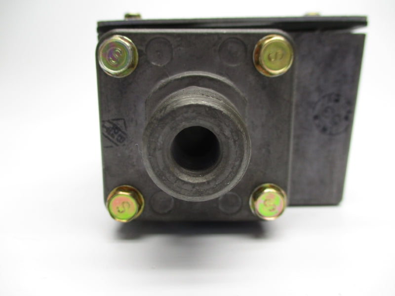 BARKSDALE E1H-H90-P6 600V 10A 3-90PSI NSNP
