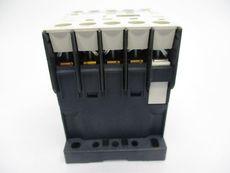 TELEMECANIQUE CA2KN31G7 120V NSMP