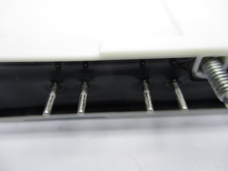 OPTO 22 AD10T2 (AS PICTURED) UNMP