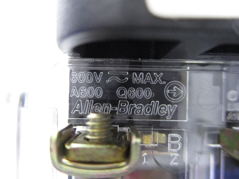 ALLEN BRADLEY 800H-FRXTA5 600V NSNP