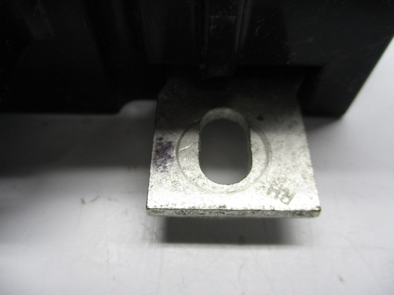 SQUARE D QOM2200VH 120/240V 200A (AS PICTURED) UNMP