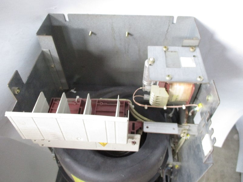SIEMENS 6SE7031-2EF60-Z 480V 136A UNMP