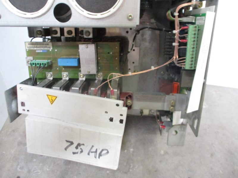 SIEMENS 6SE7031-2EF60-Z 480V 136A UNMP