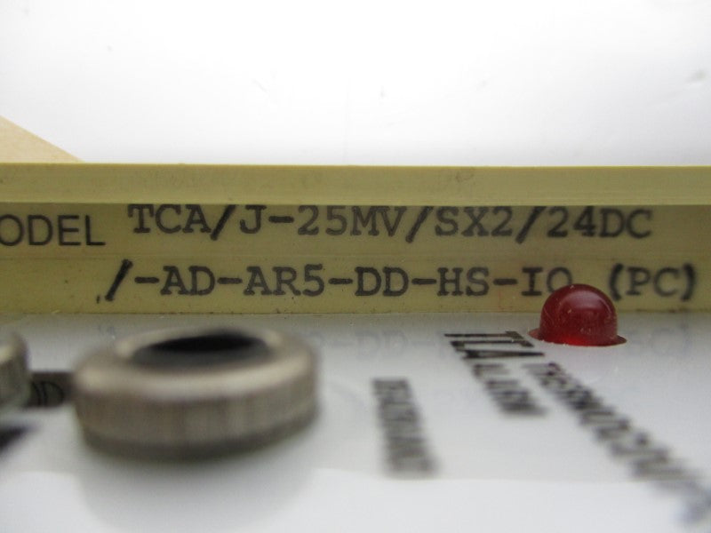 MOORE INDUSTRIES TCA/J-25MV/SX2/24DC/-AD-AR5-DD-HS-IO(PC) UNMP