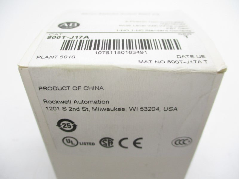 ALLEN BRADLEY 800T-J17A SER. T (WH) NSFS