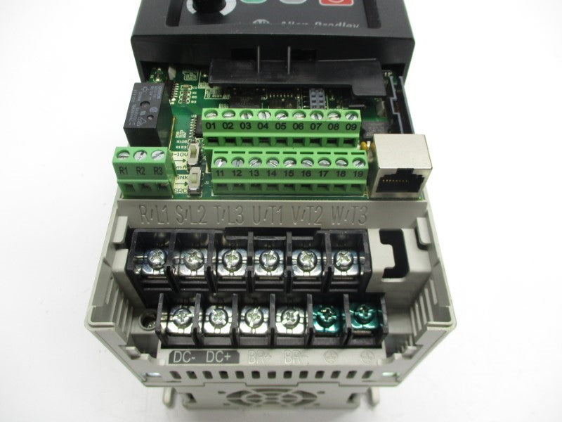 ALLEN BRADLEY 22B-D1P4N104 SER. A F/W 4.01 342-528V 1.8A NSNP
