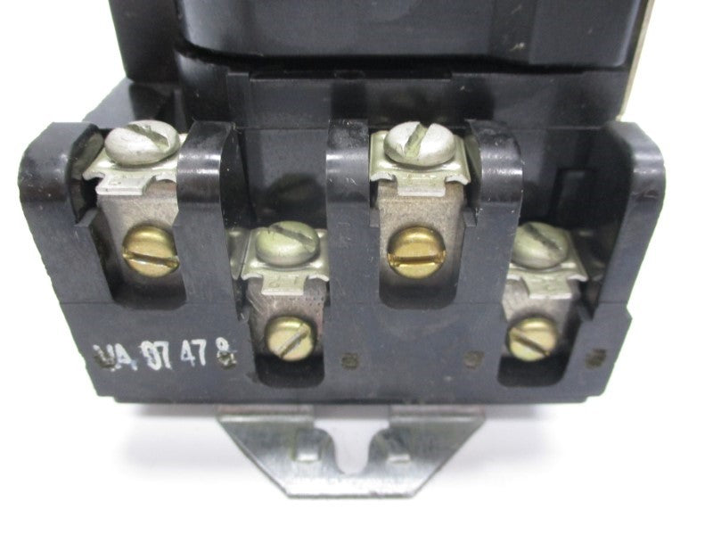 GENERAL ELECTRIC CR306C0 115-120V 27A (AS PICTURED) NSNP