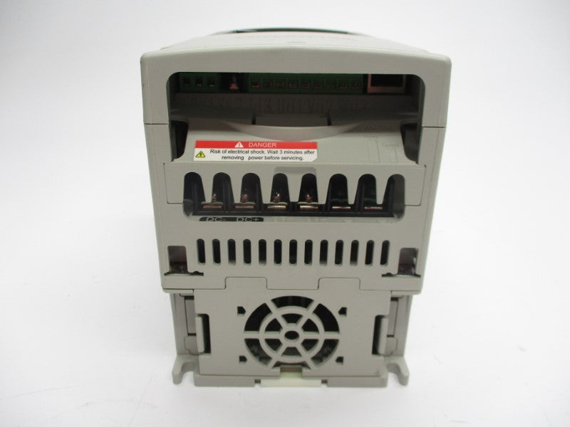 ALLEN BRADLEY 22B-B2P3N104 SER. A F/W 4.01 200-240V 2.5A NSNP