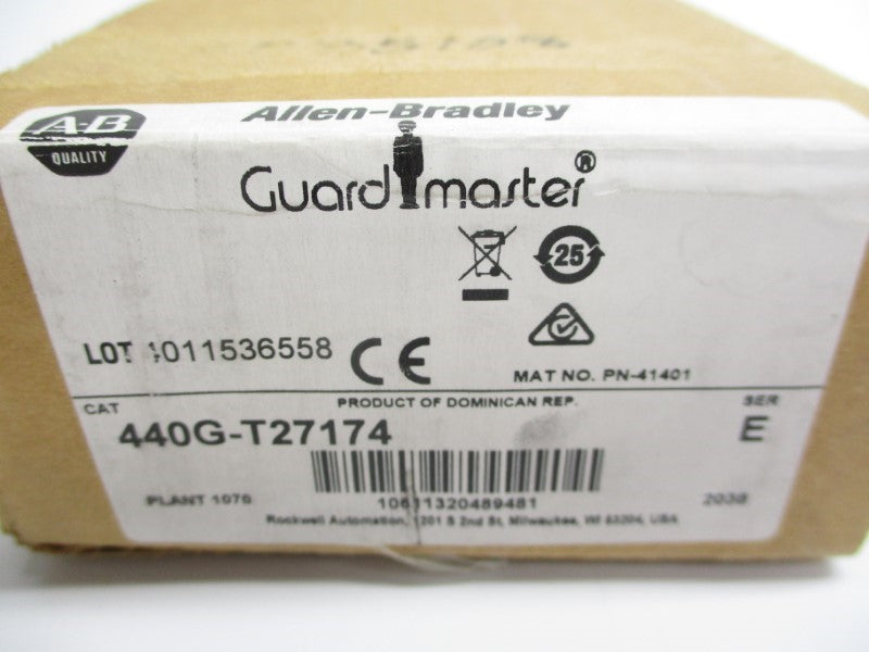 ALLEN BRADLEY 440G-T27174 TLS1-GD2 SER. E 110VAC 10A (BR/WH) NSMP