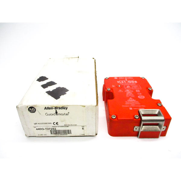 ALLEN BRADLEY 440G-T27252 SER. E 24VAC/DC 10A (WH) NSMP