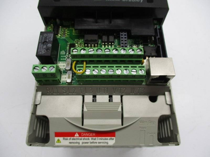 ALLEN BRADLEY 22B-D010N104 SER. A F/W 2.01 342-528VAC 13A NSNP