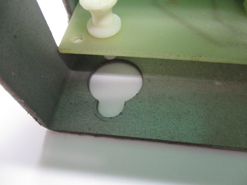TELEMECANIQUE VA4D006M 220V 8A UNMP