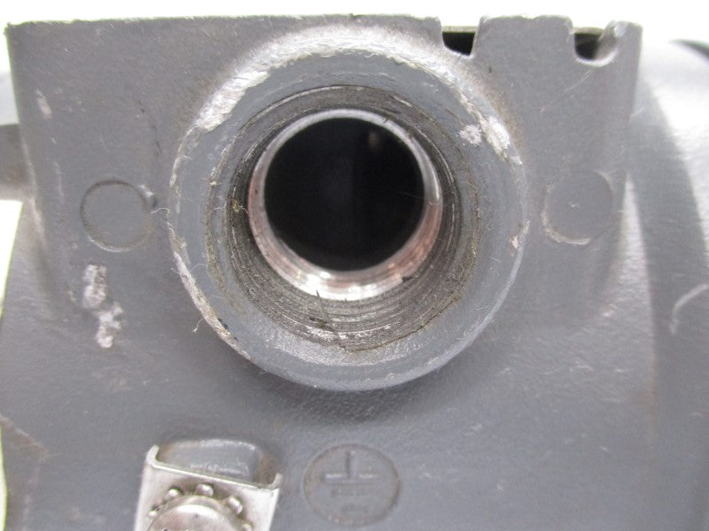 MOORE 340GFBSAAC5X113 42VDC 0-100PSI 3/4" UNMP