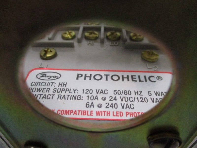 DWYER 3010C 120VAC 10A 0-10PSI NSNP