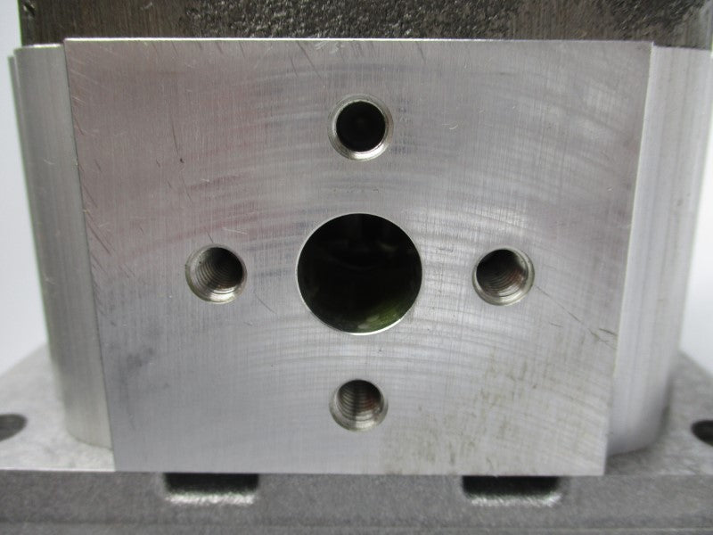 PARKER HYDRAULICS 3319111403 C4203001 1/2" UNMP