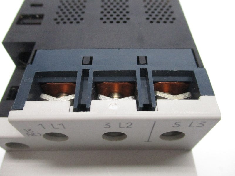 SIEMENS 3VU1300-0MH00 690V 1.6-2.4A NSMP