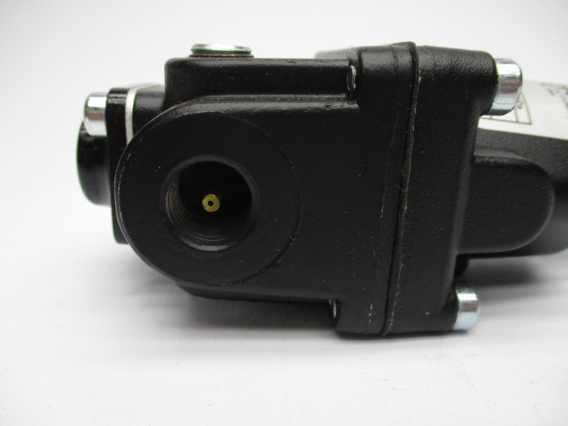 FAIRCHILD 30252T 2-100PSI 1/2" NSMP
