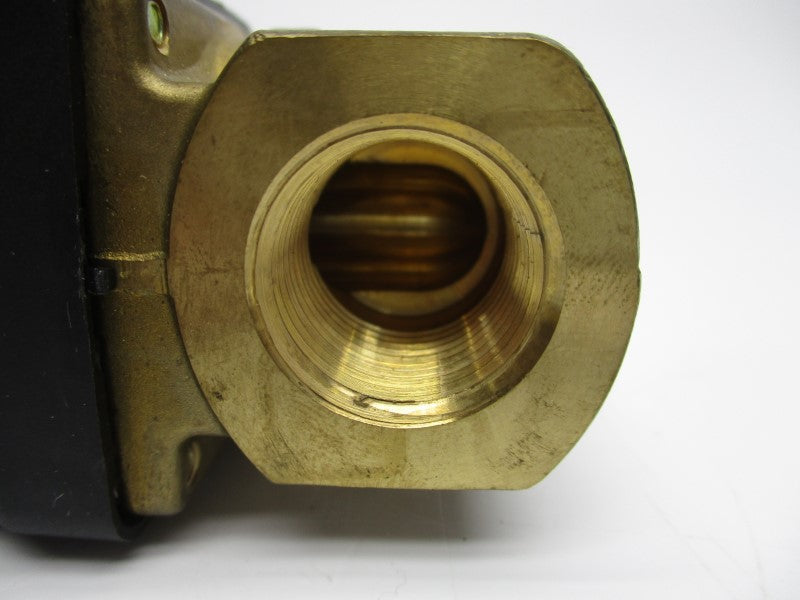 BURKERT 6213A1/2NBRBR 110V 140PSI 3/4" NSNP
