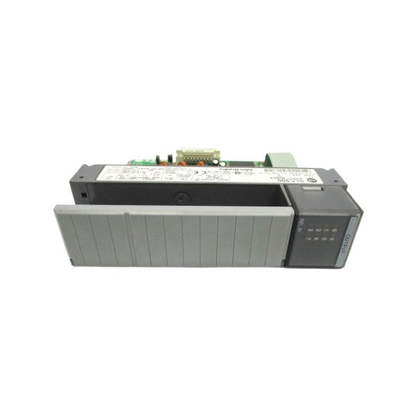ALLEN BRADLEY 1746-OW8 SER. A 5-265VAC 15A (MISSING SCREWS) UNMP