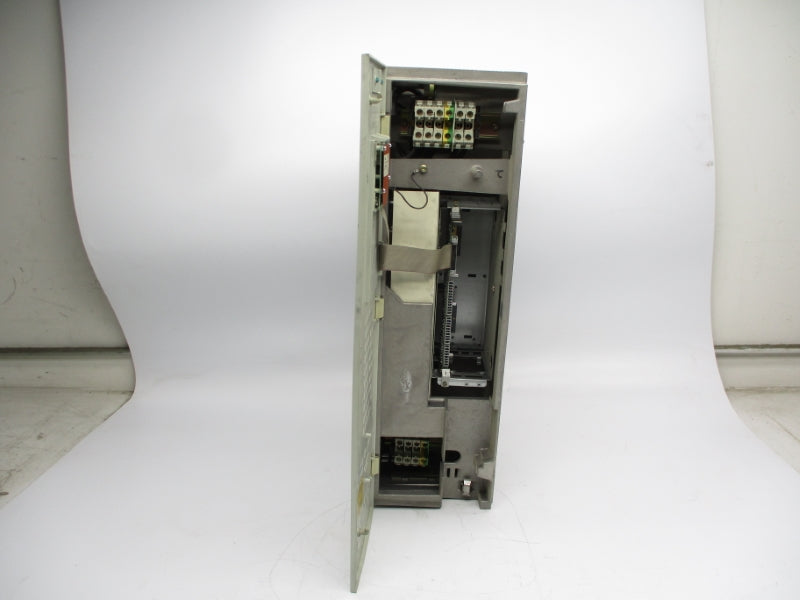SIEMENS 6SE7023-4EC61-Z 380-480VAC 37.4A UNMP
