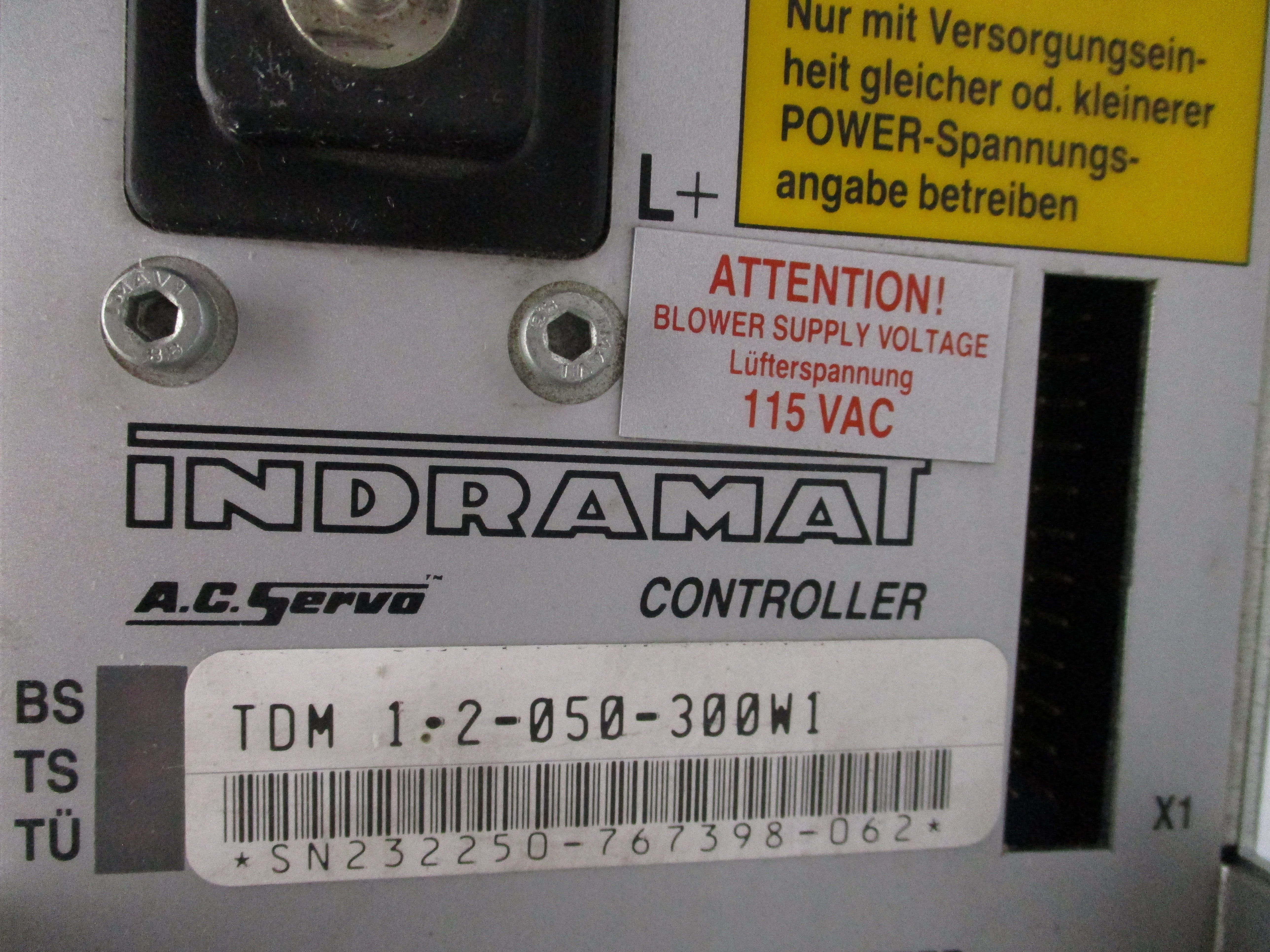 INDRAMAT TDM1.2-050-300W1 115VAC (MISSING COVER) UNMP