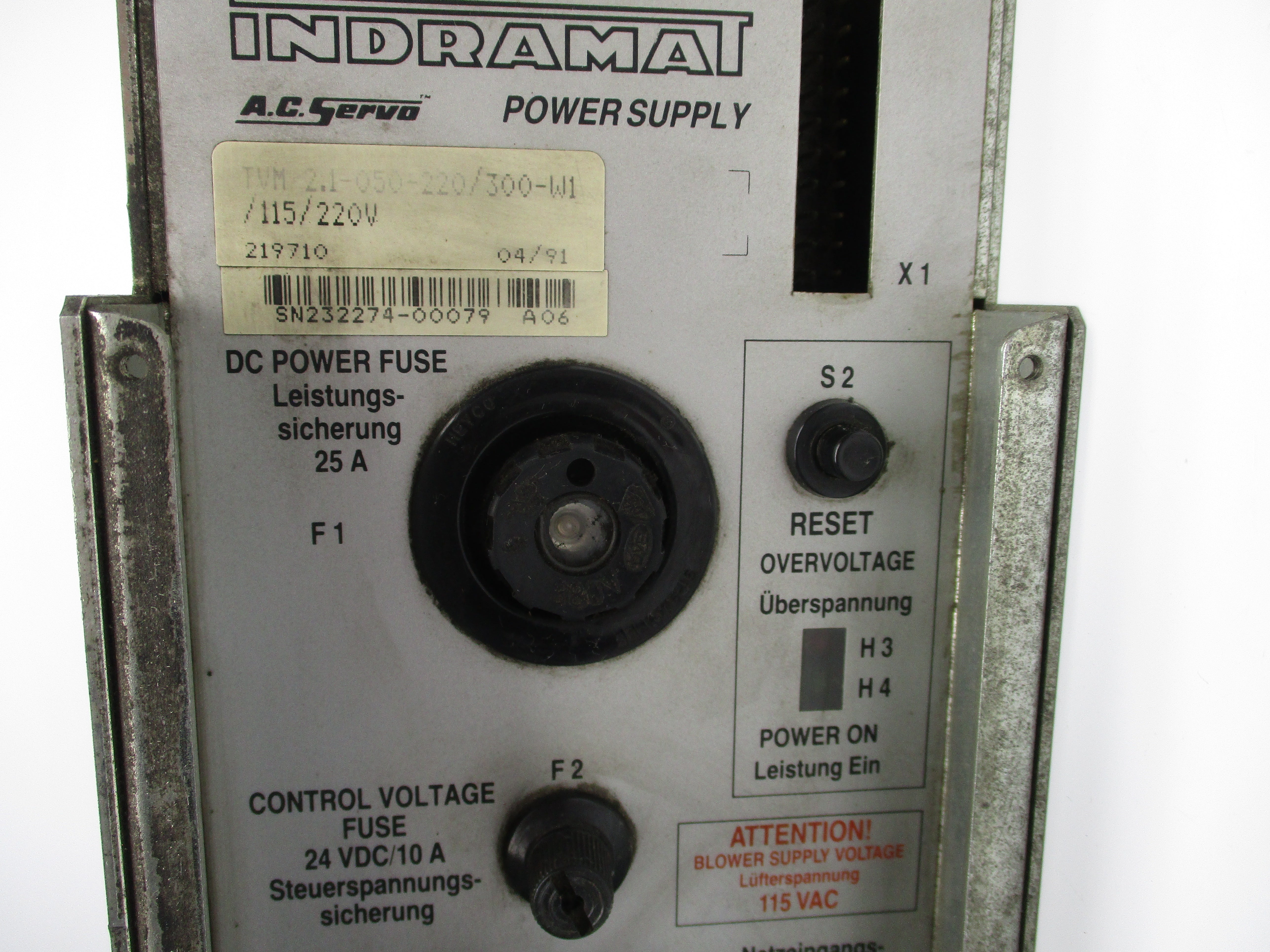 INDRAMAT TVM2.1-050-220/300-W1/115/220V (MISSING COVER) UNMP