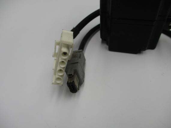 YASKAWA ELECTRIC SGMAH-02BAF41 EPL-W-064-010G-[060-A02] 100V 3A UNMP