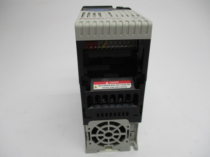 ALLEN BRADLEY 25B-A2P5N114 SER. A F/W 7.001 170-264V 2.5A NSNP