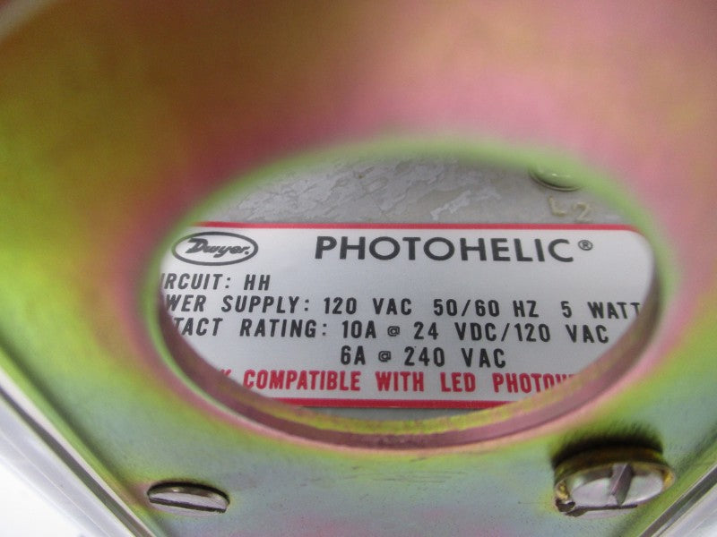 DWYER 3006-RMR W03K 120VAC/DC 10A 25PSI 0-6" NSMP