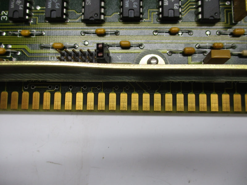 ALLEN BRADLEY 8000-AFZ 900072-19 REV. A01 UNMP
