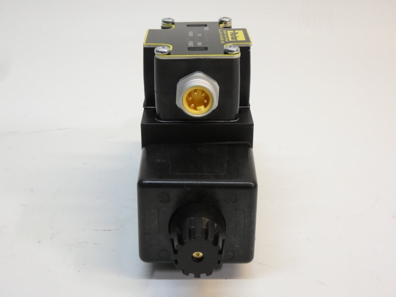 PARKER D3W004CNYK56 110/120V 0.79-0.93A 5000PSI NSNP