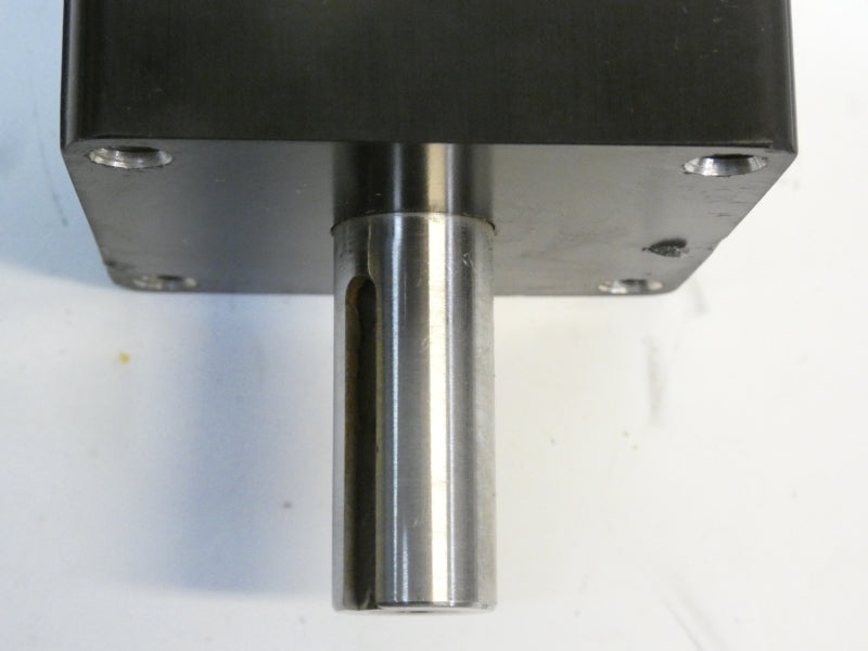 PARKER PV33D-090B-BC2L-B 150PSI UNMP