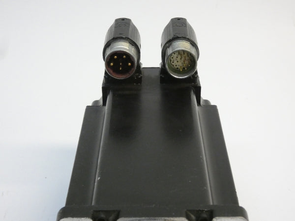 ALLEN BRADLEY MPL-B420P-MJ74AA SER. A 460V 6.4A UNMP